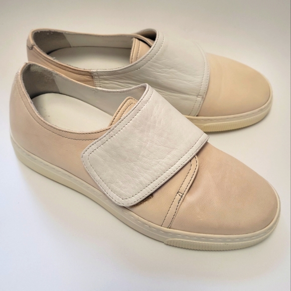 Zcd Montreal Leather velcro slip on sneakers size 7.5us 38 eu - Picture 2 of 13
